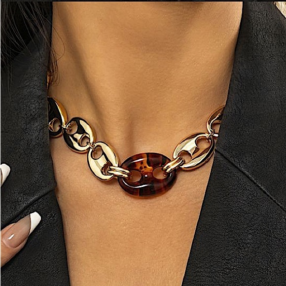 Gold Mariner Pignose Coffee Bean Exaggerated Statement Necklace - Picture 3 of 13